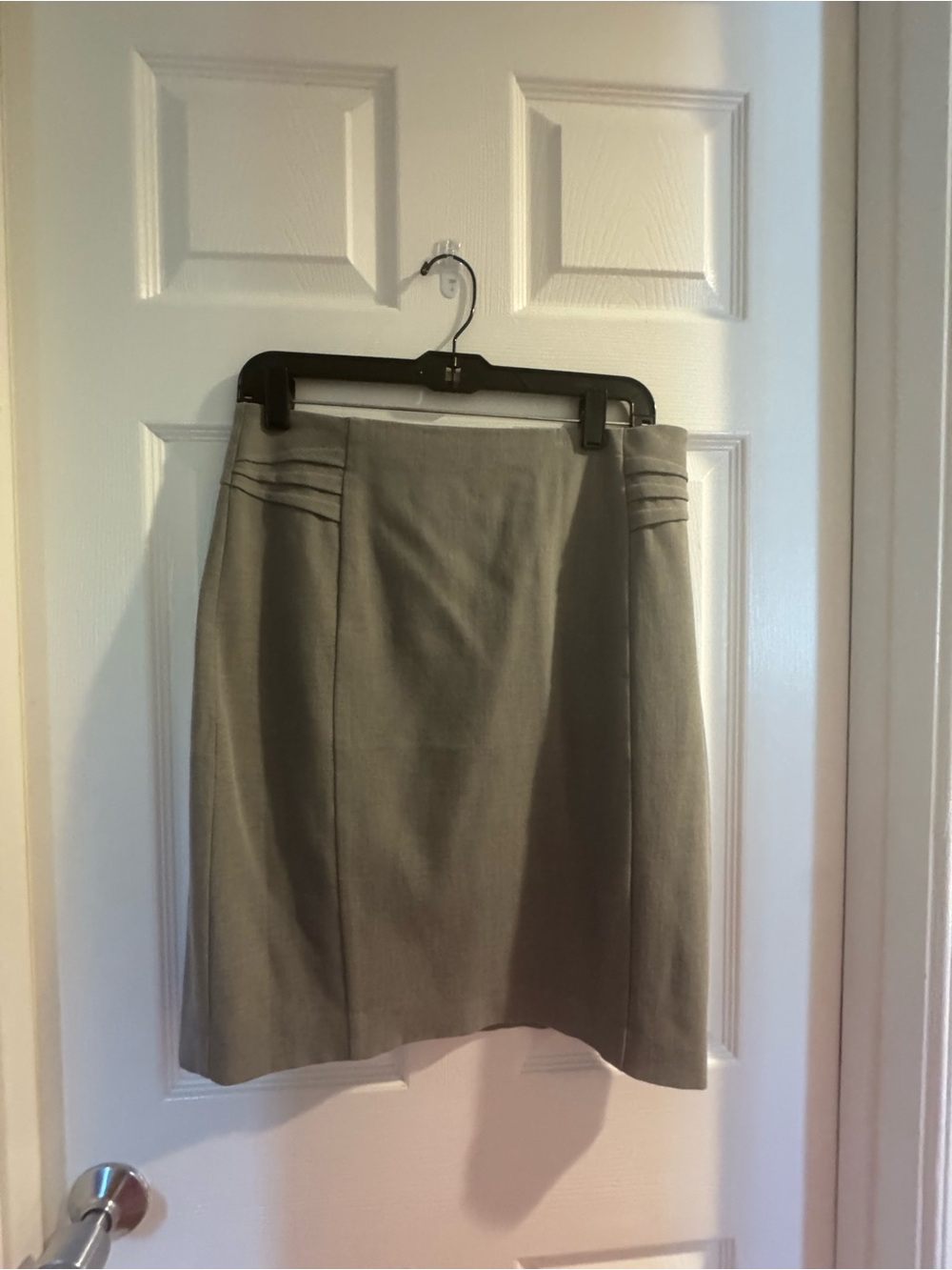 Express Gray Women's Pencil Skirt with Pleat Detail
